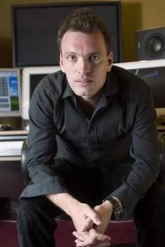 ���������� Henry Jackman. 