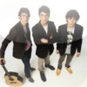  Jonas Brothers Concentration (2010). Нажмите, чтобы увеличить.