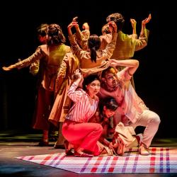 Pas de deux à Hong Kong Original Theater Soundtrack. Передняя обложка. Нажмите, чтобы увеличить. Pas de deux à Hong Kong Original Theater Soundtrack. Передняя обложка. Нажмите, чтобы увеличить.