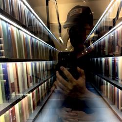 Seismic Soundtrack Selections - EP. Передняя обложка. Нажмите, чтобы увеличить.