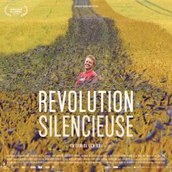 Révolution silencieuse Original Motion Picture Soundtrack. Передняя обложка. Нажмите, чтобы увеличить.