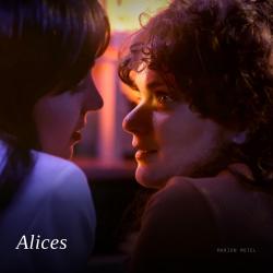 Alices Original Motion Picture Soundtrack - Single. Передняя обложка. Нажмите, чтобы увеличить.