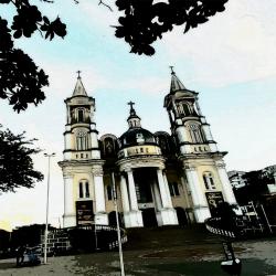 Eu nunca quis ser bom em nada Vol.1. Передняя обложка. Нажмите, чтобы увеличить.