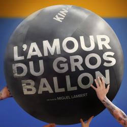 L'amour du gros ballon. Передняя обложка. Нажмите, чтобы увеличить. L'amour du gros ballon. Передняя обложка. Нажмите, чтобы увеличить.