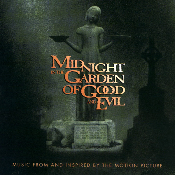  Midnight In The Garden Of