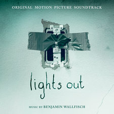 Lights Out Original Motion Picture Soundtrack. Передняя обложка. Нажмите, чтобы увеличить.